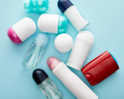 Déodorant et anti-transpirant : quel est le meilleur pour ma santé ?