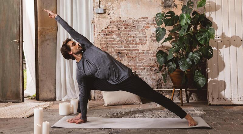 Utthita parsvakonasana – pozycja rozpostartego kąta w jodze