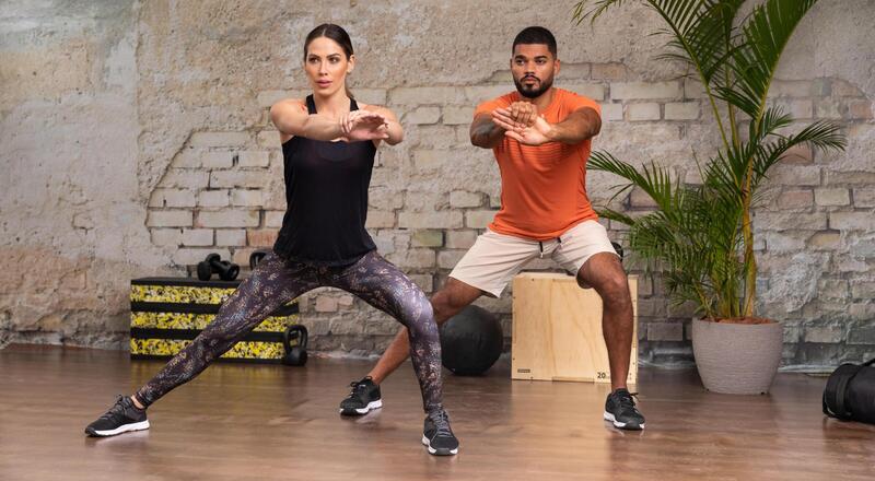 Wykrok w bok (side lunge) – prawidłowa technika wykonywania