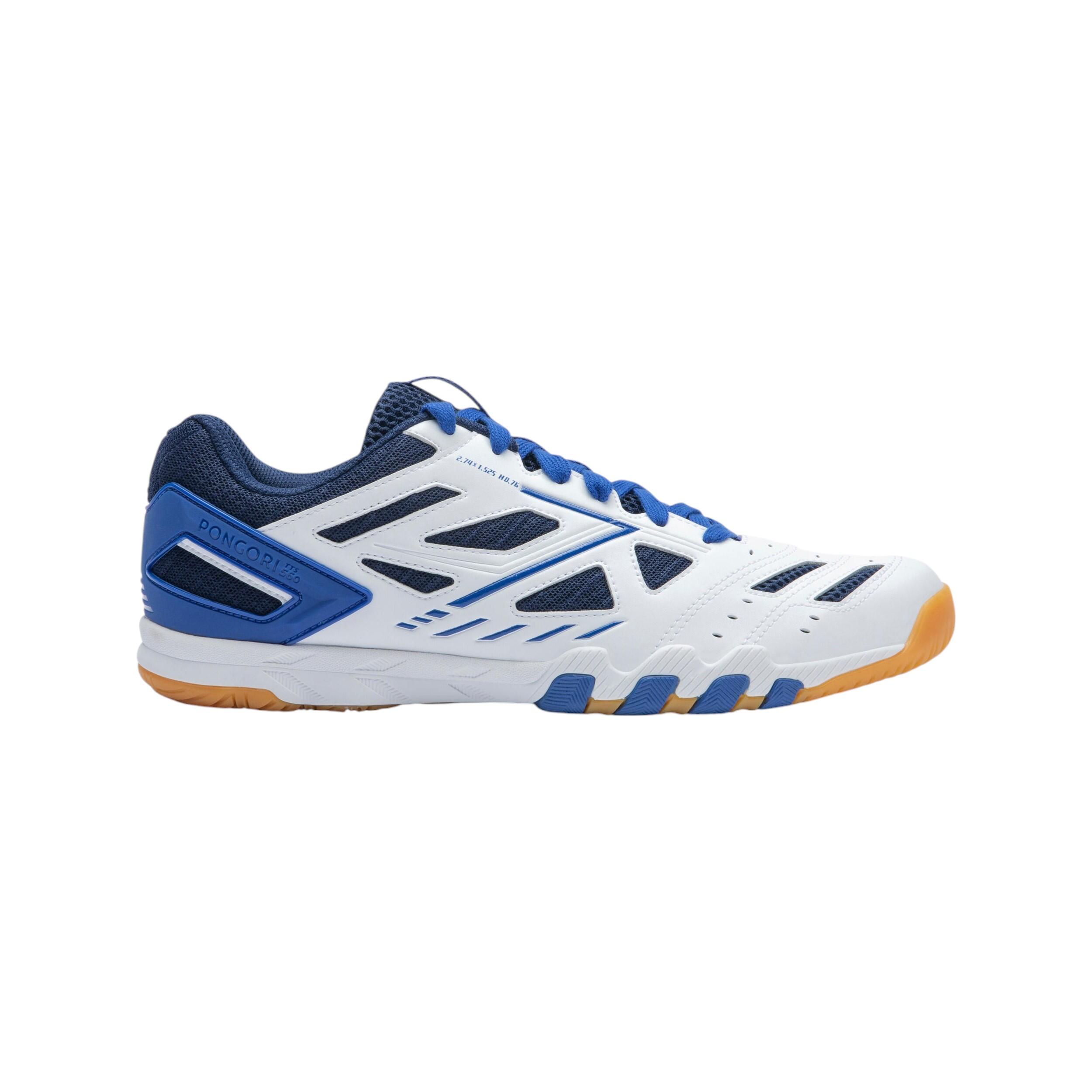 Zapatillas y ropa