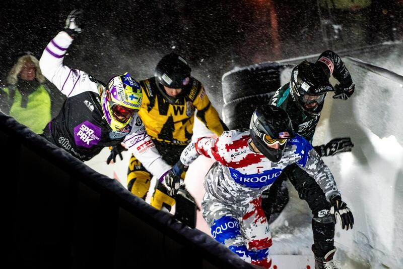 Ice cross downhill, czyli wyścigi zawodników na łyżwach