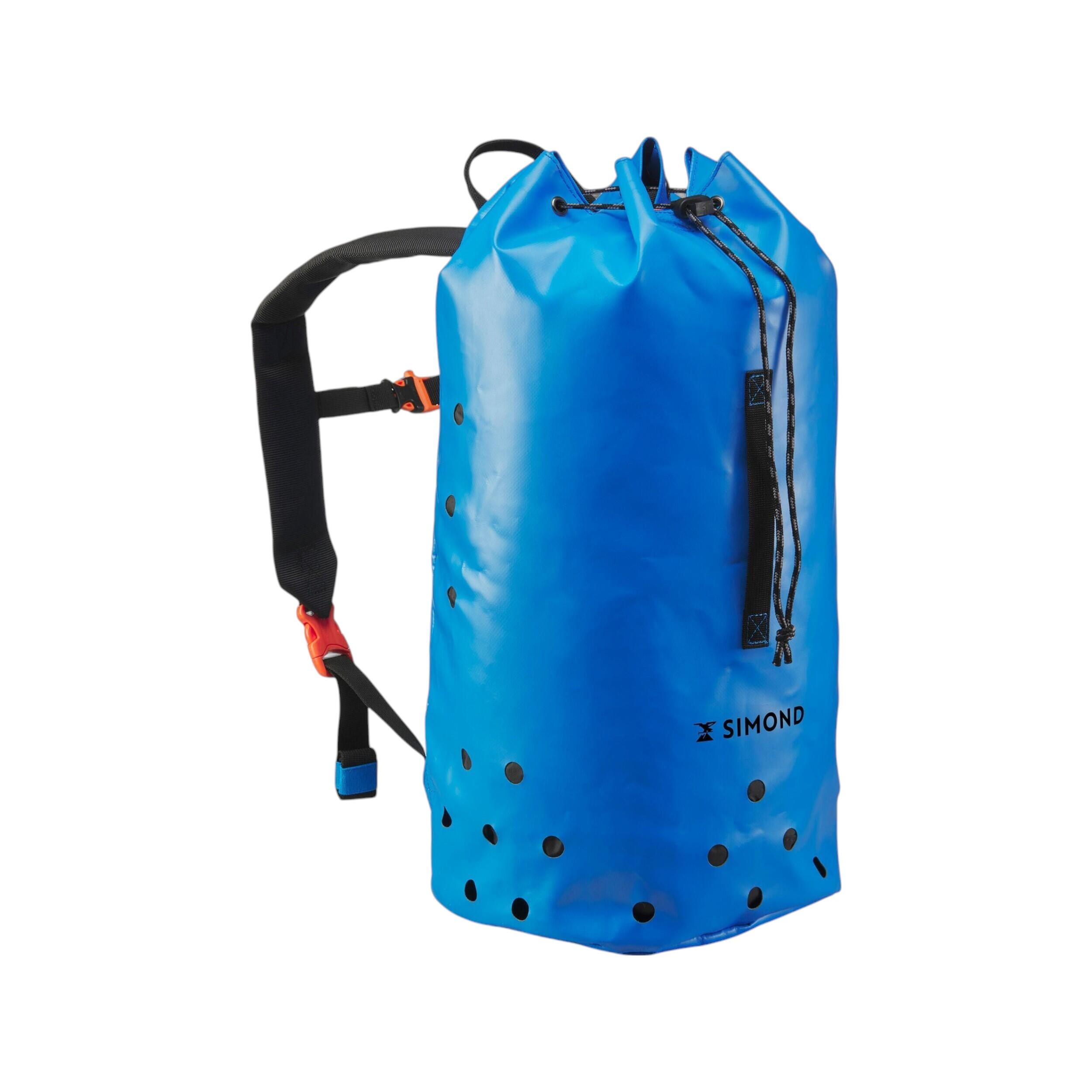 Neoprenos y cascos barranquismo Decathlon