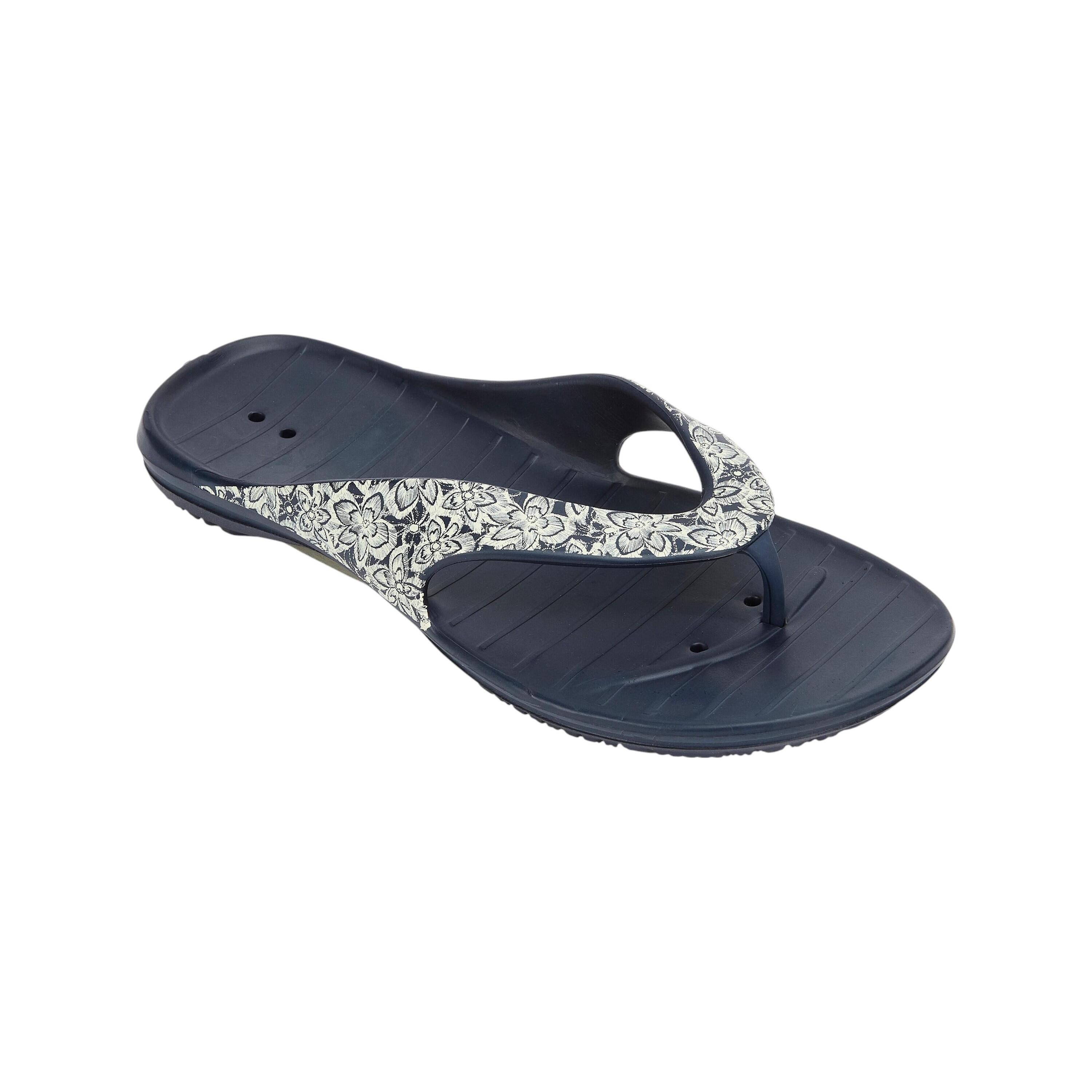 Sandales de plage et gougounes