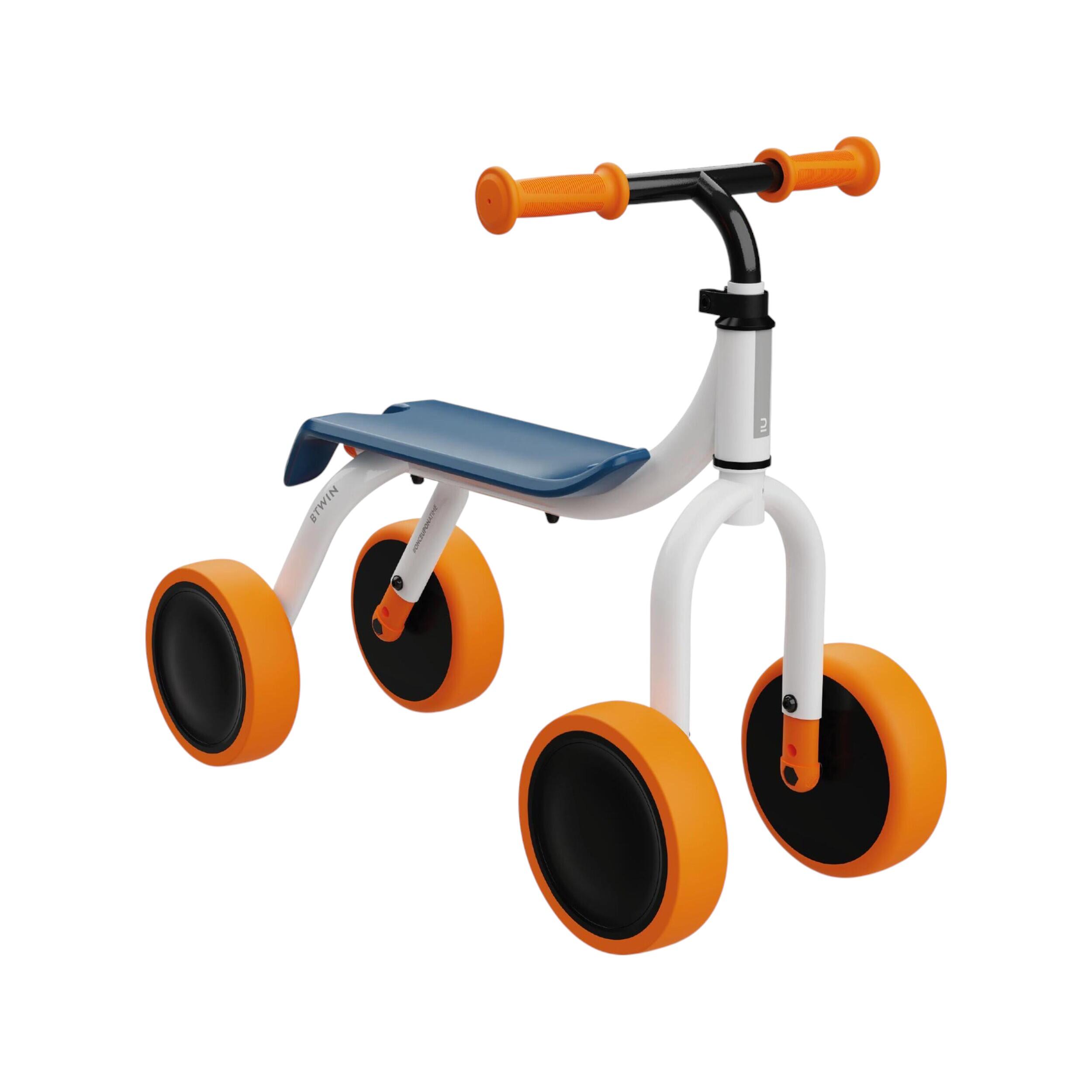 Triciclos e bicicletas