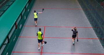 Frontenis și Pelotă bască