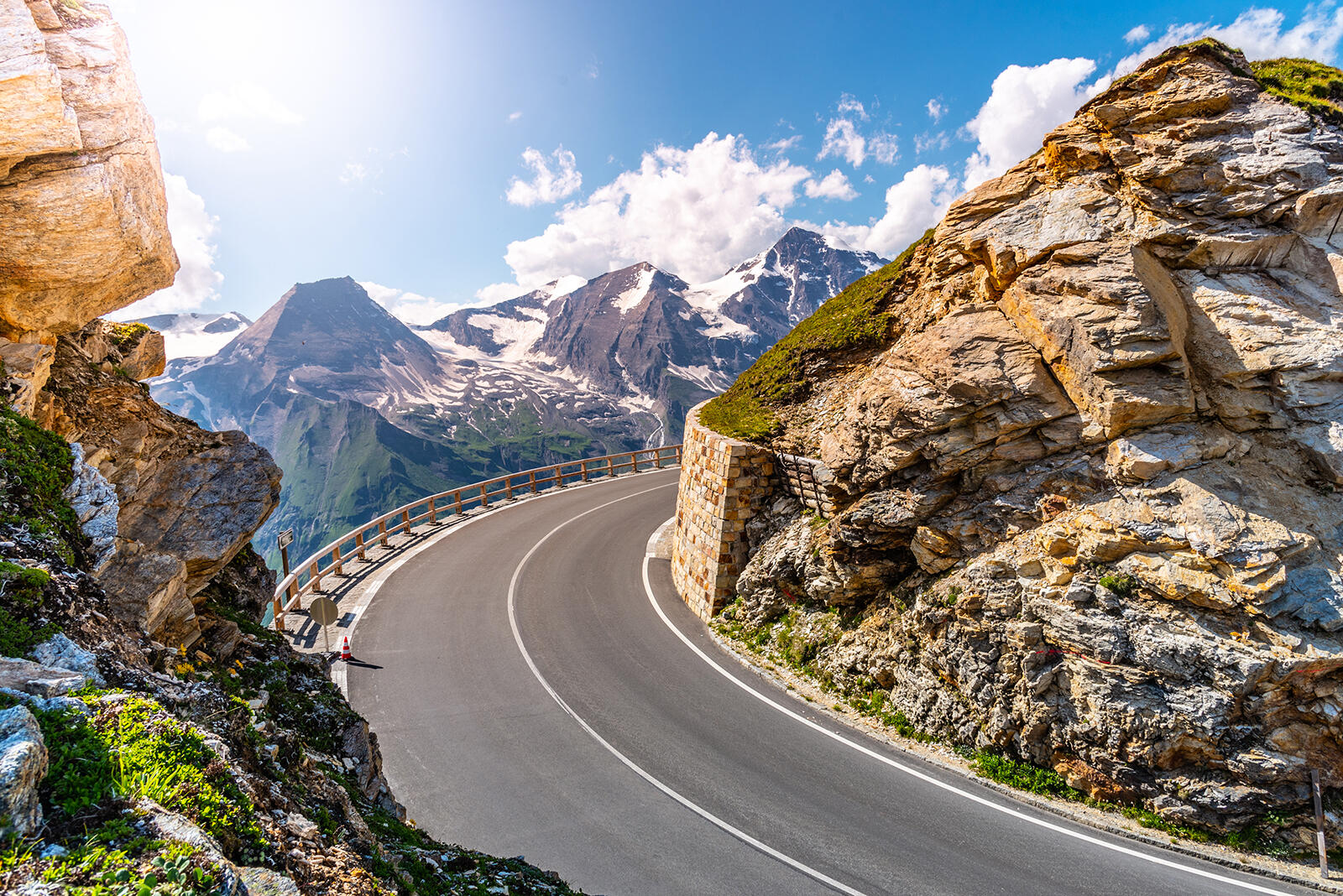 Droga prowadząca na Grossglockner Hochalpenstrasse