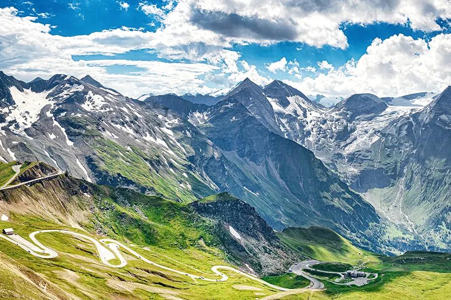 Grossglockner Hochalpenstrasse najwyższy szczyt Alp austriackich
