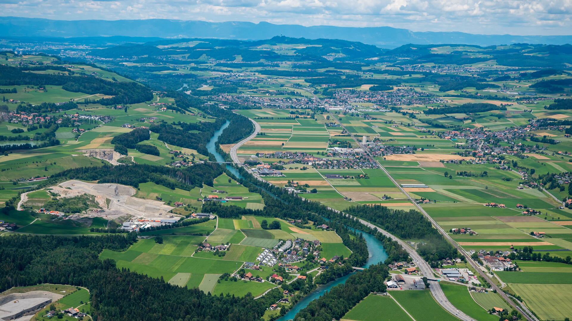 Aareabfahrt: das unumgängliche Sommerabenteuer in der Schweiz