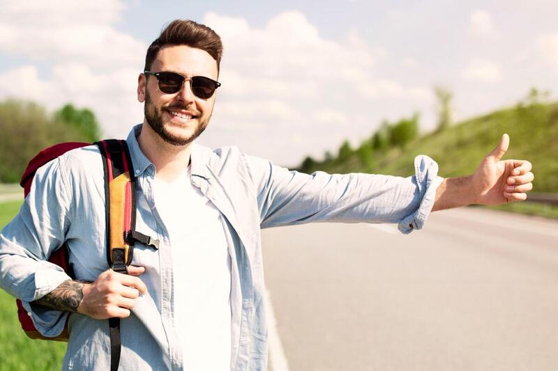 Podróż autostopem – jak bezpiecznie podróżować autostopem?