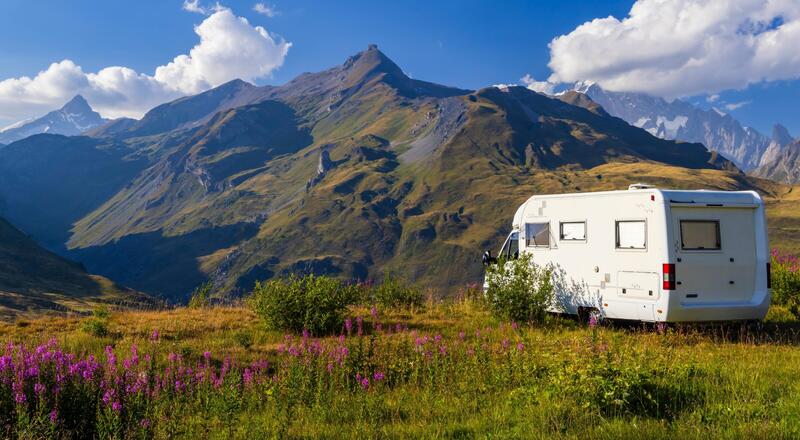 Karawaning – co to? Czy caravaning jest dla ciebie?