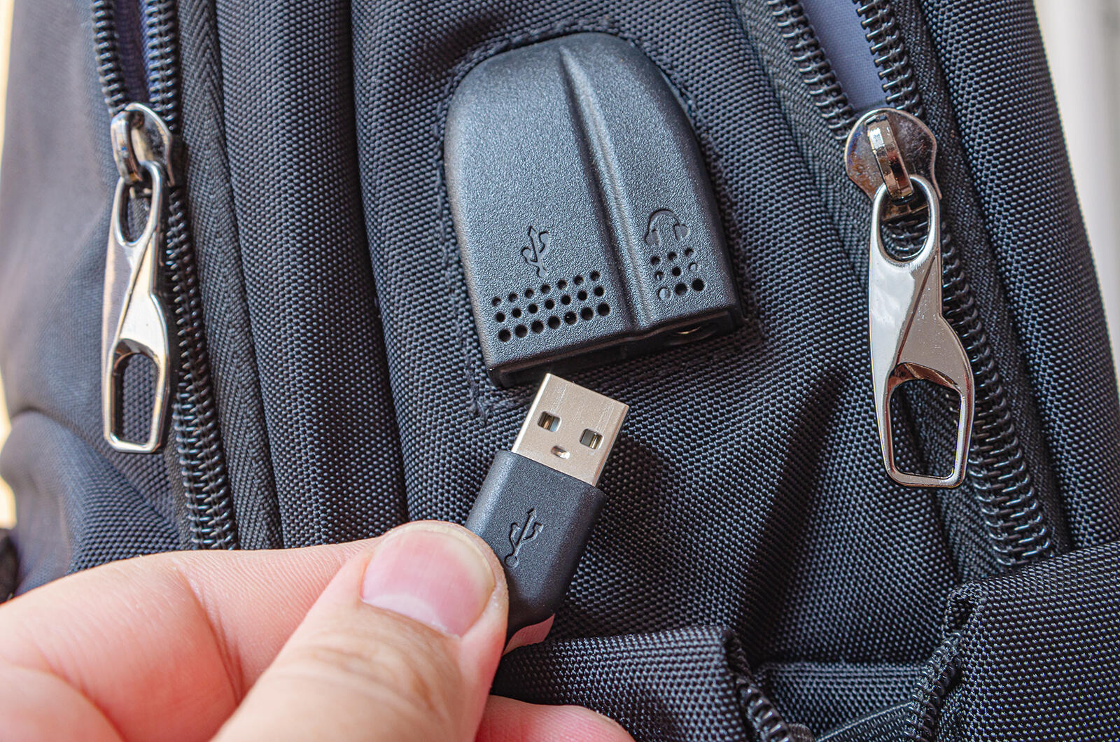 Plecak na laptopa z portem USB
