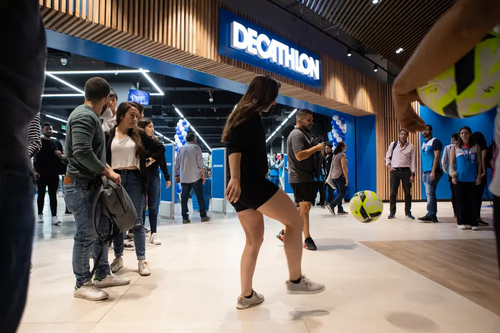 Decathlon Cenco Costanera