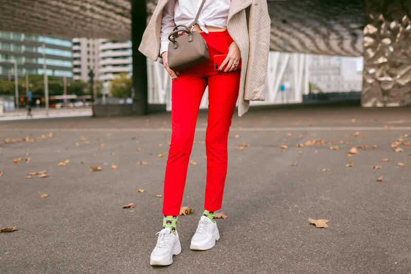 Co to są buty sneakersy? Do czego je nosić?