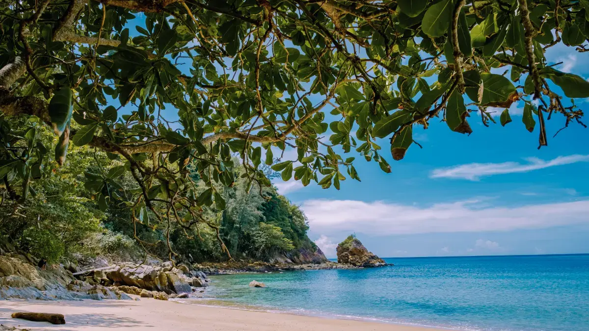 banana beach phuket