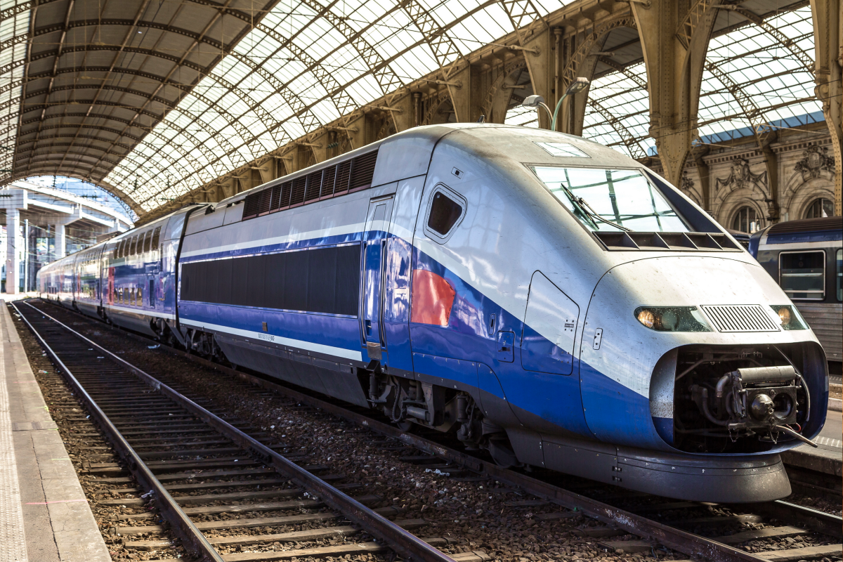 Pociąg TGV na stacji