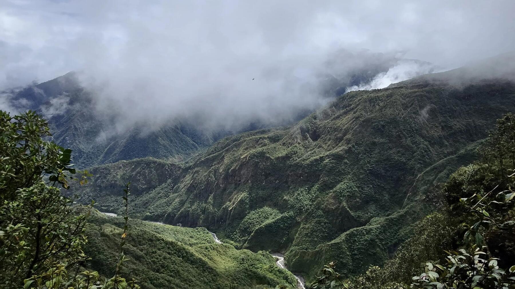 Guía Completa para el Ascenso a la Cumbre Sur del Nevado del Huila