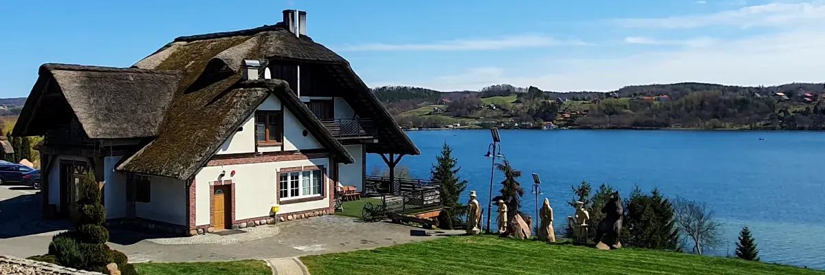 Restauracja przy jeziorze na Kaszubach