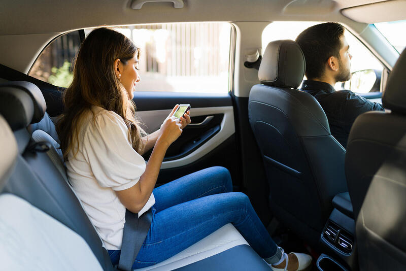 Czym jest carpooling? Co to jest i na czym polega?