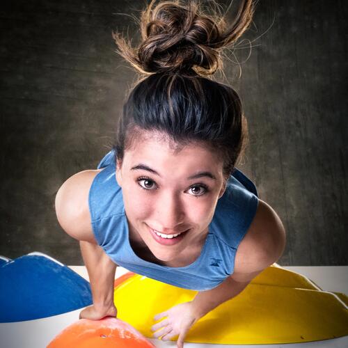 Sofya Yokoyama : Escalade