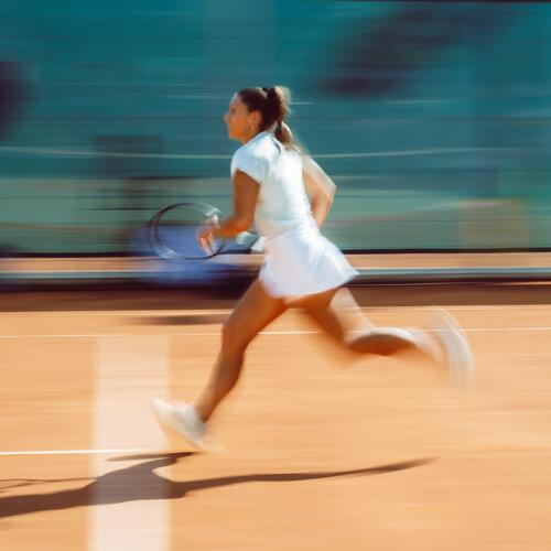 Tess Sugnaux - Tennis