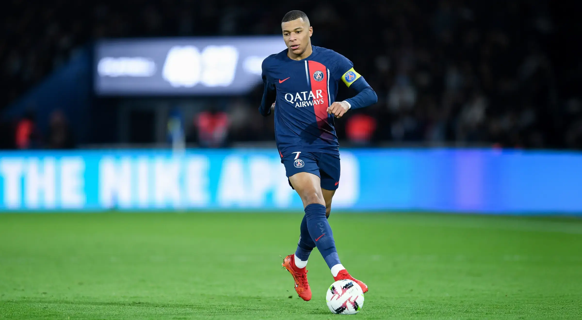 Jakie buty piłkarskie ma Kylian Mbappe? Nike Mercurial Superfly