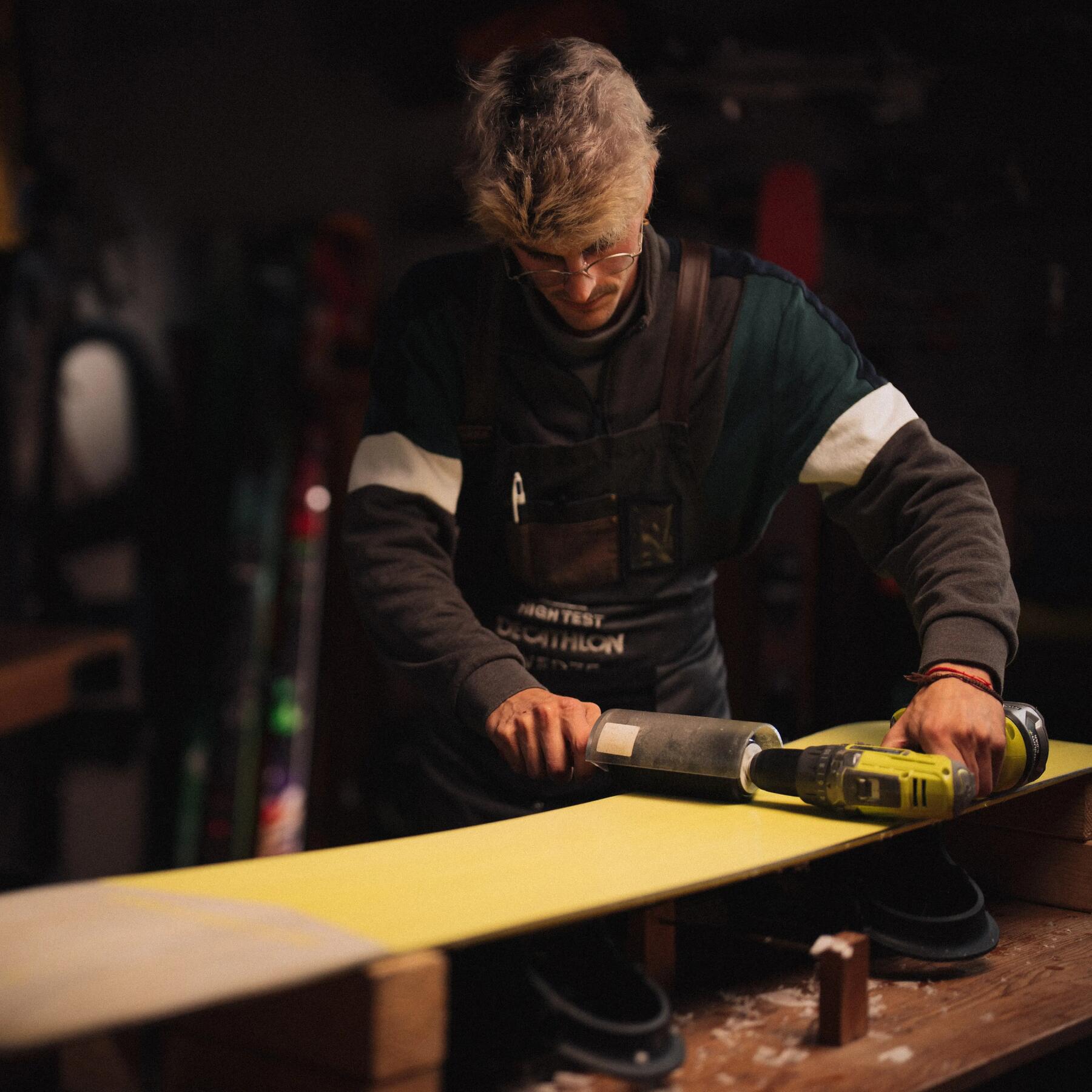Entretien snowboard : Le guide complet (fartage & affûtage)