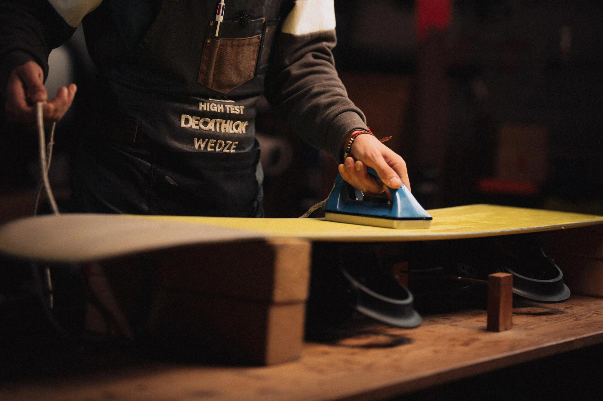 Wie wachst du dein Snowboard?
