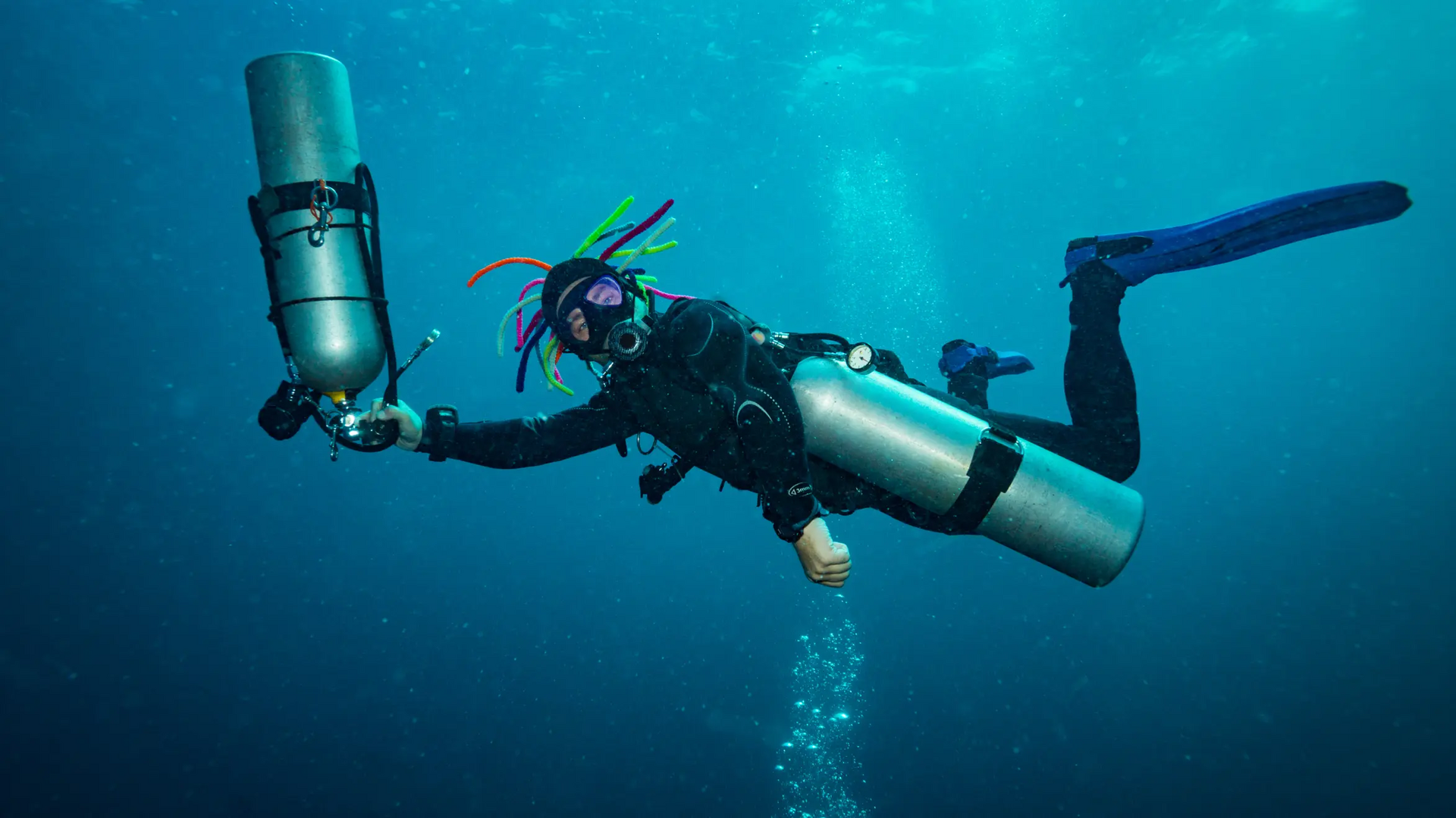 Nurek nurkujący w konfiguracji sidemount