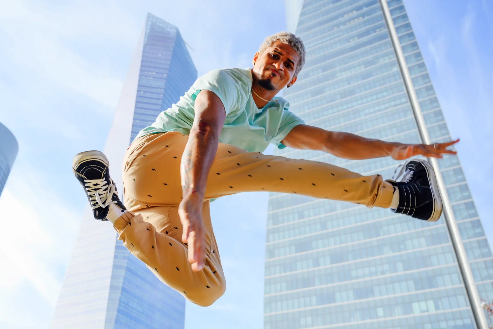 Jak się nauczyć jumpstyle? Poznaj technikę tańca jumpstyle