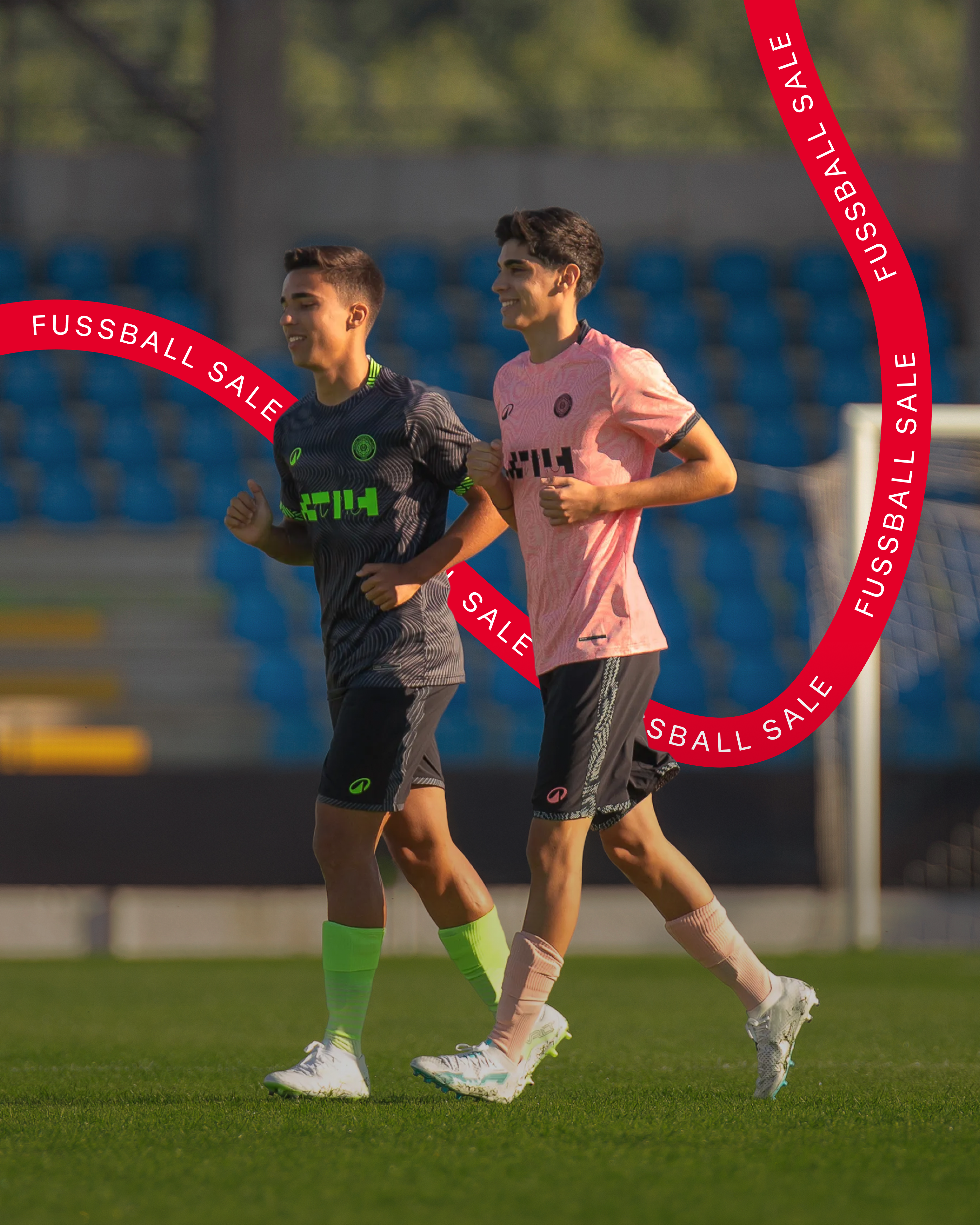 Werbebanner für das Puma Showtime Pack mit vier farbenfrohen Fußballschuhen im Stapel, einer Rabattaktion von -20% vom 28.05.26 bis 07.06.26 und dem Promo Code FOOT20.