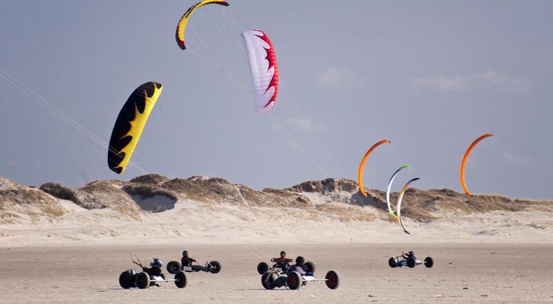 Kitebuggy – co to za sport? Jak zacząć przygodę z buggy?
