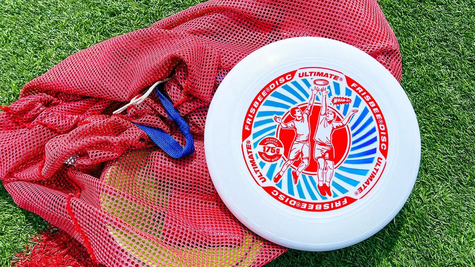 Ultimate frisbee