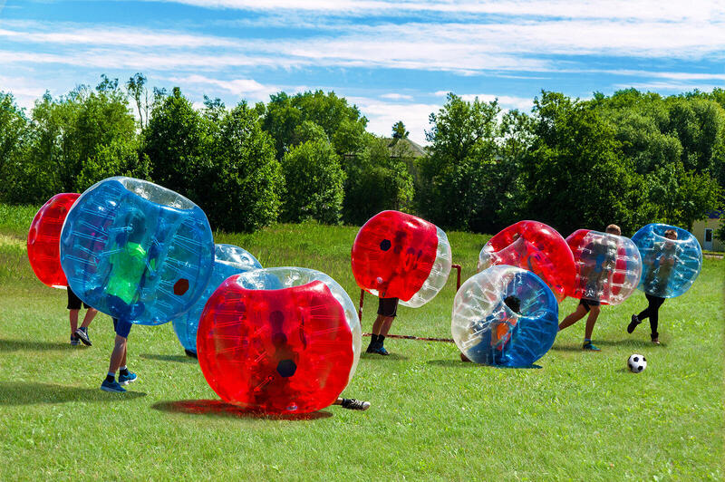 Bubble football – czym jest piłka nożna w dmuchanych kulach?