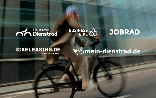 Mann auf Fahrrad dynamisch mit Logos der Bike Leasing Anbieter im Vordergrund