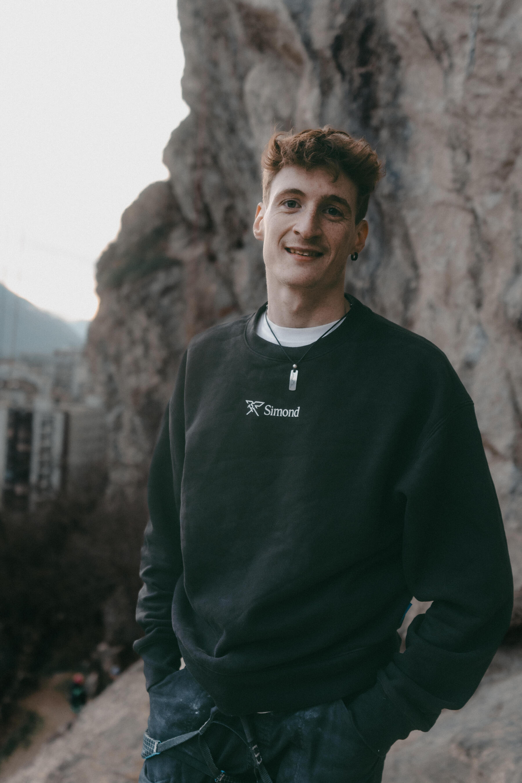 Athlet-Dylan-Chua-Klettern-Decathlon-Schweiz