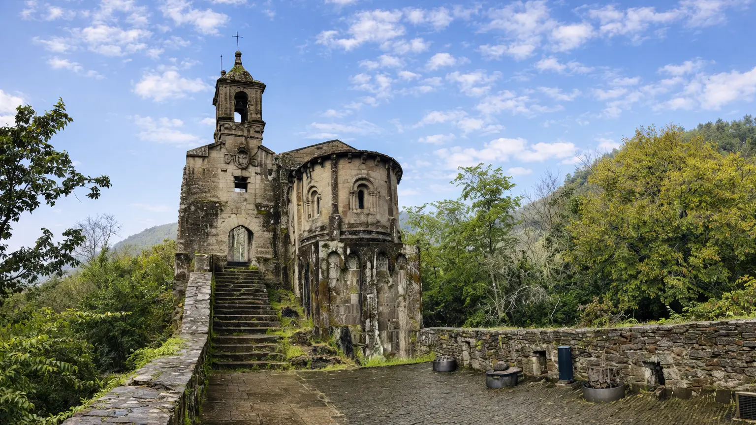 Ruta al Monasterio de Caaveiro