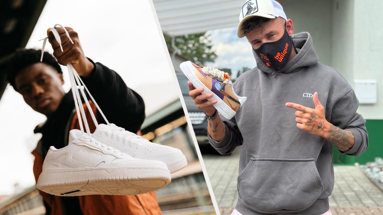 Ein zweigeteiltes Bild, das Sneaker präsentiert. Auf der linken Seite hält eine Person ein Paar strahlend weiße Sneaker an den Schnürsenkeln in die Kamera. Auf der rechten Seite hält ein Mann im grauen Hoodie und mit Gesichtsmaske einen individuell gestalteten Sneaker mit farbigen Mustern und dicken, seilartigen Schnürsenkeln in der Hand und zeigt mit dem Finger darauf
