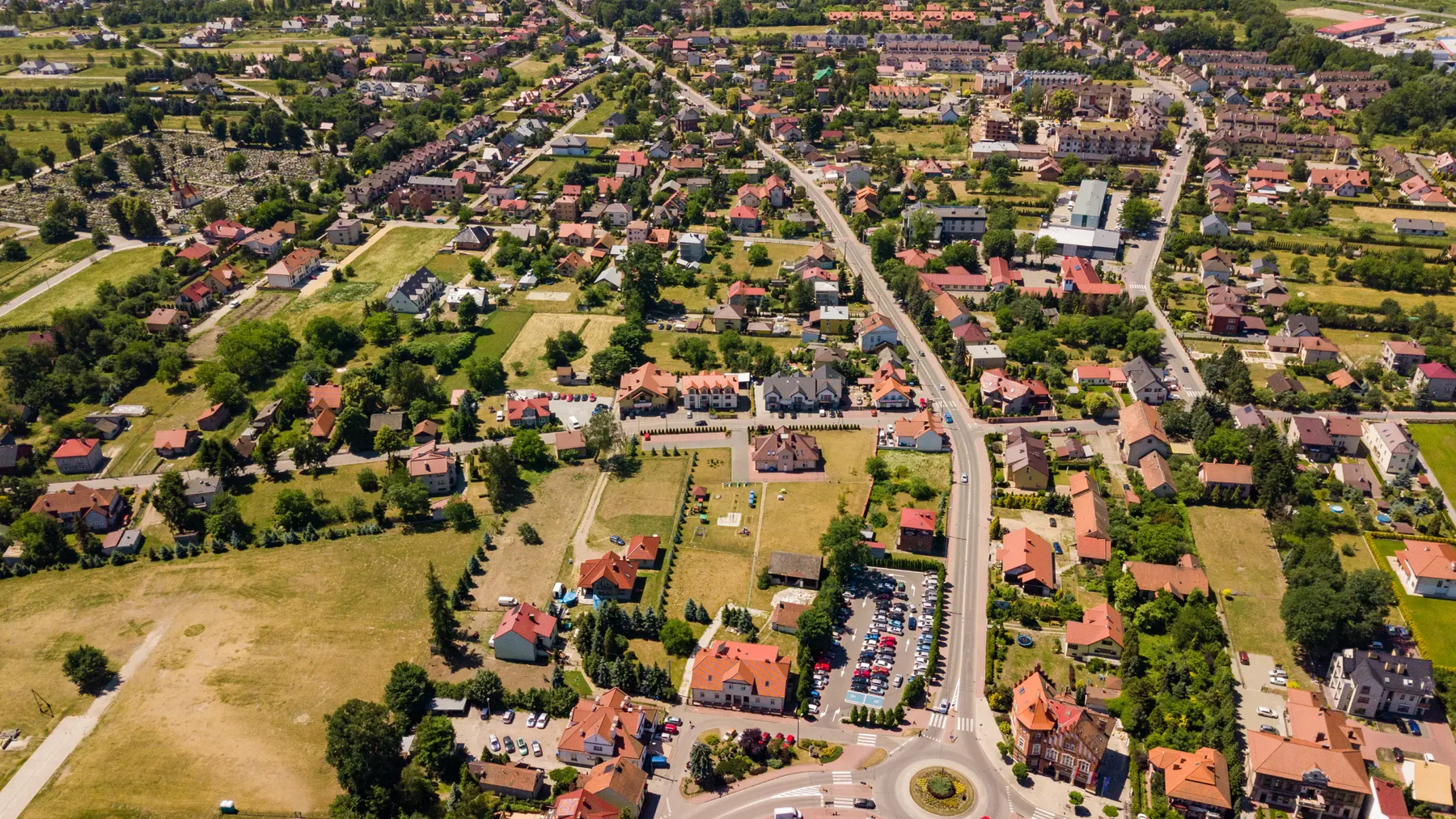 Widok z lotu ptaka na miasto