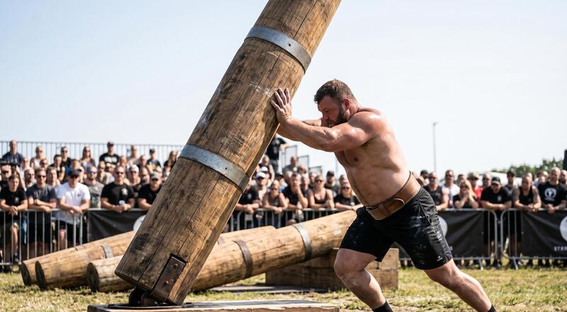 Strongman – co kryje się za tym pojęciem?
