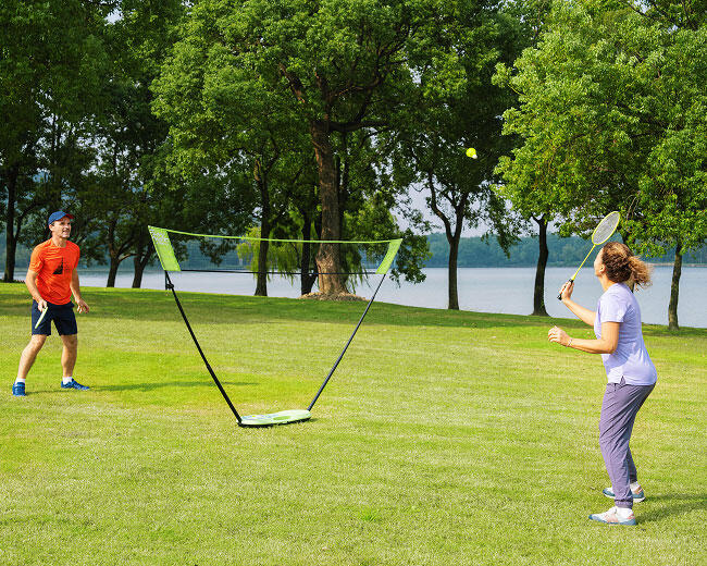 Badminton