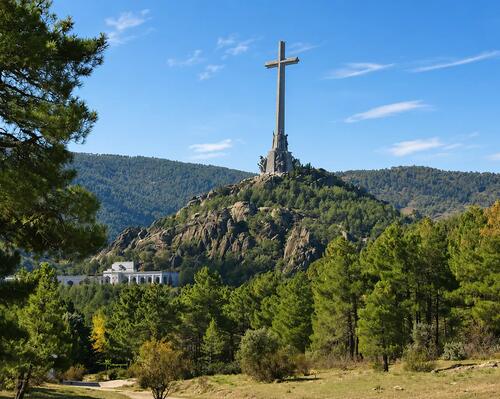 Ruta del Vía Crucis del Valle de los Caídos 