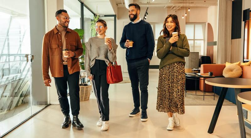Dress code w hotelu na wakacjach – co ubierać, czego unikać?