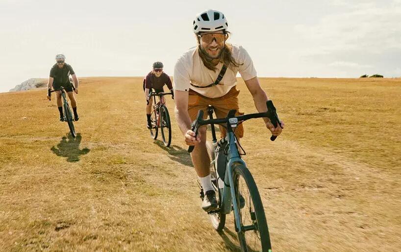 Ciclismo indoor e ciclismo outdoor: entenda as diferenças e benefícios