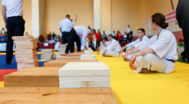 Tameshiwari – słynny test rozbijania w karate
