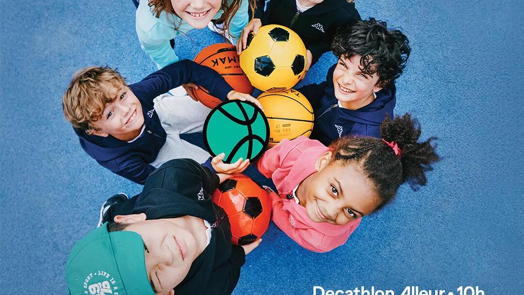 affiche de l'événement sportxplore mons 2026 avec la date et l'heure (image en plongée d'enfants avec des ballons)
