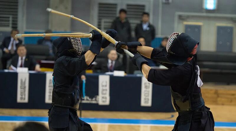 Kendo, czyli droga miecza. Historia japońskiej szermierki