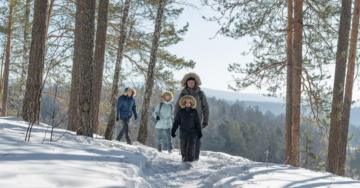 HIKING ON SNOW: AN OUTFIT FOR EVERYONE