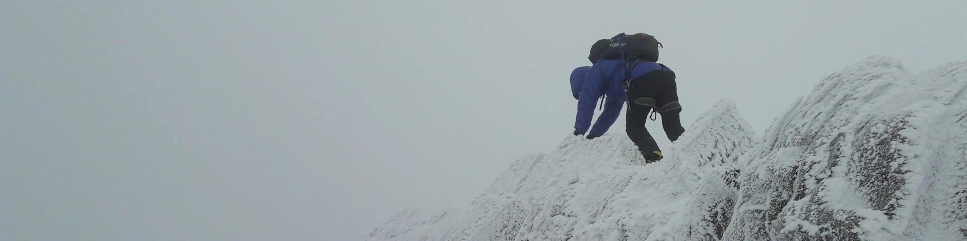 tb-montagne-alpinisme-pierre