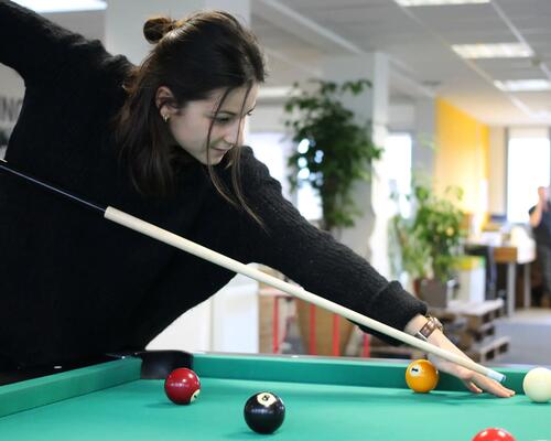 Billard au féminin en entreprise