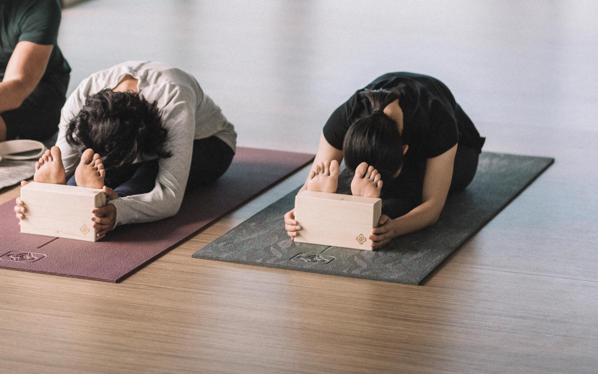 stretch yoga voeten 